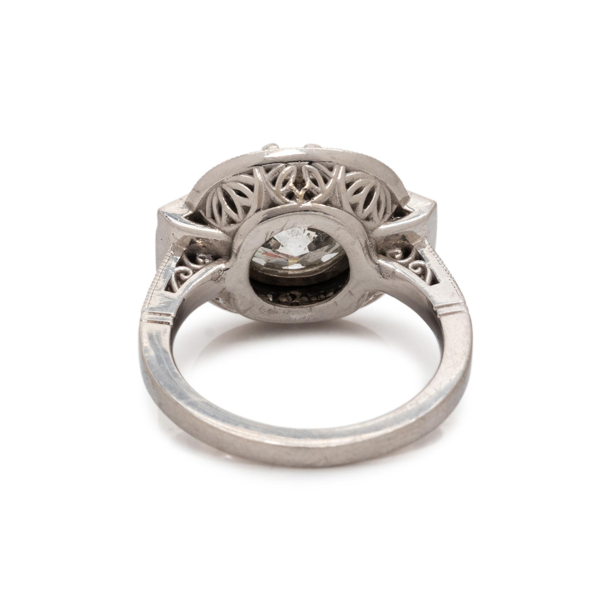 DIAMOND RING