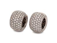 DIAMOND HUGGIE EARCLIPS