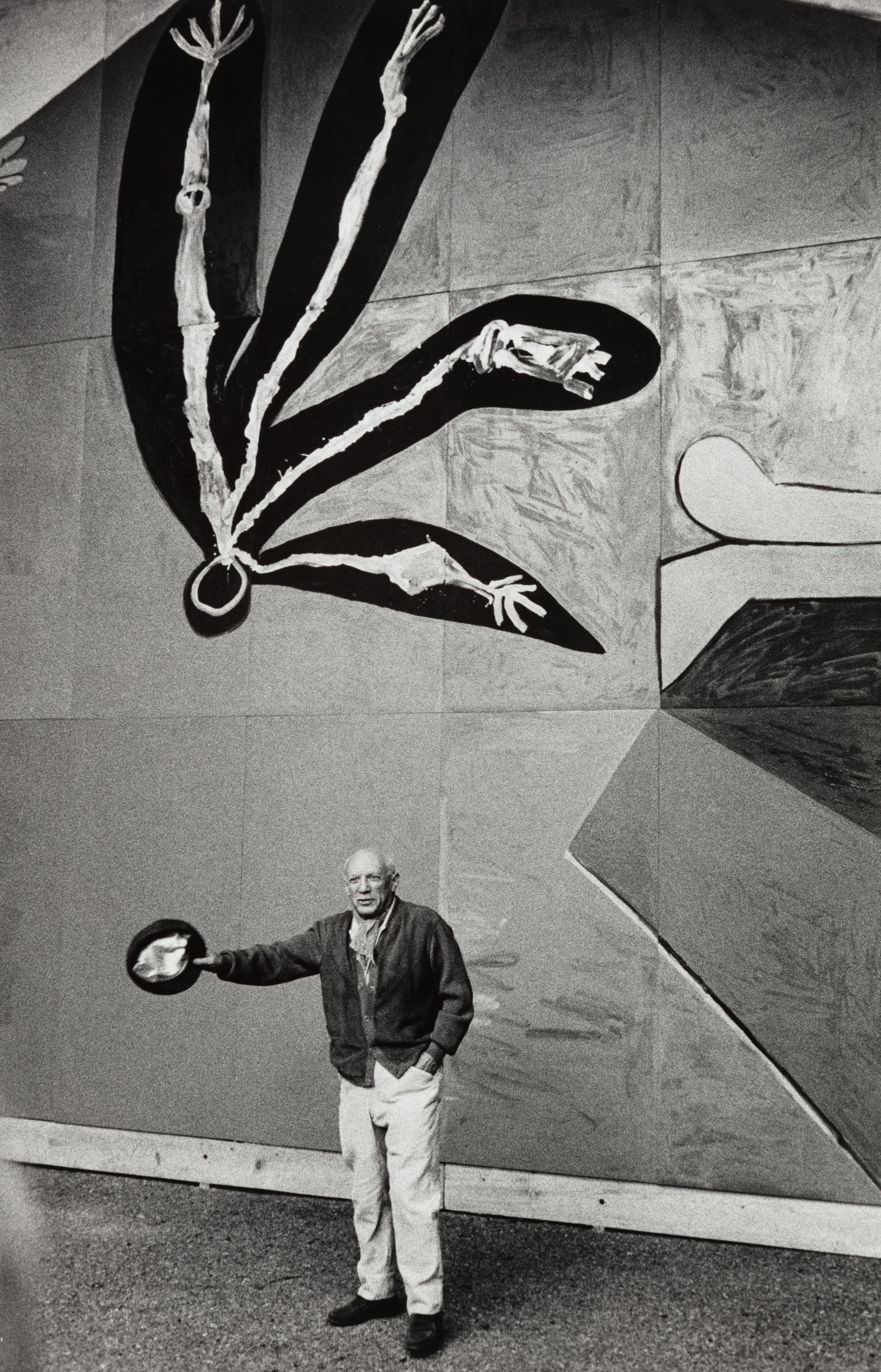 Inge Morath (1923-2002) Picasso unveiling mural for UNESCO, 1958