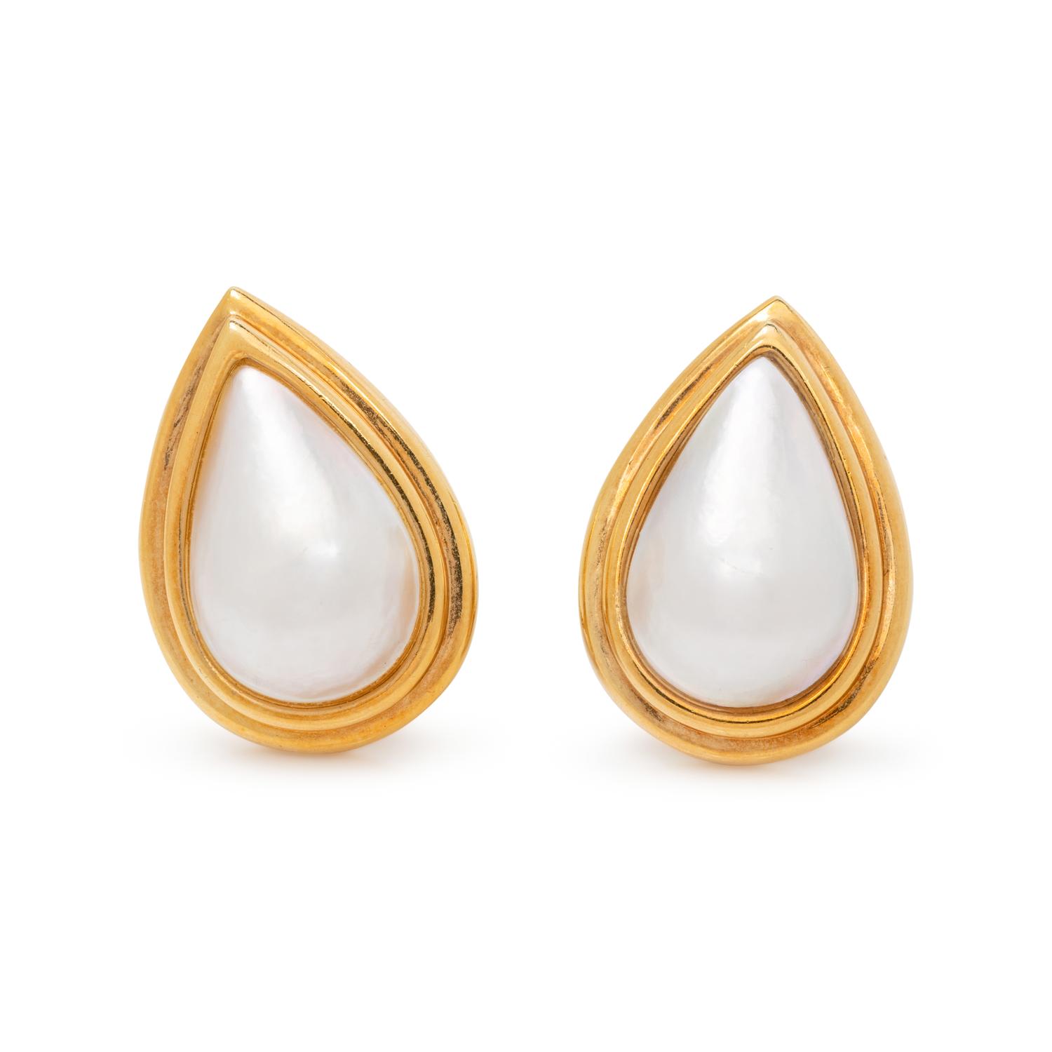 CULTURED MABE PEARL EARCLIPS