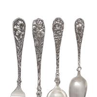 A Sterling Silver Floral Flatware Service