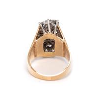 DIAMOND CLUSTER RING
