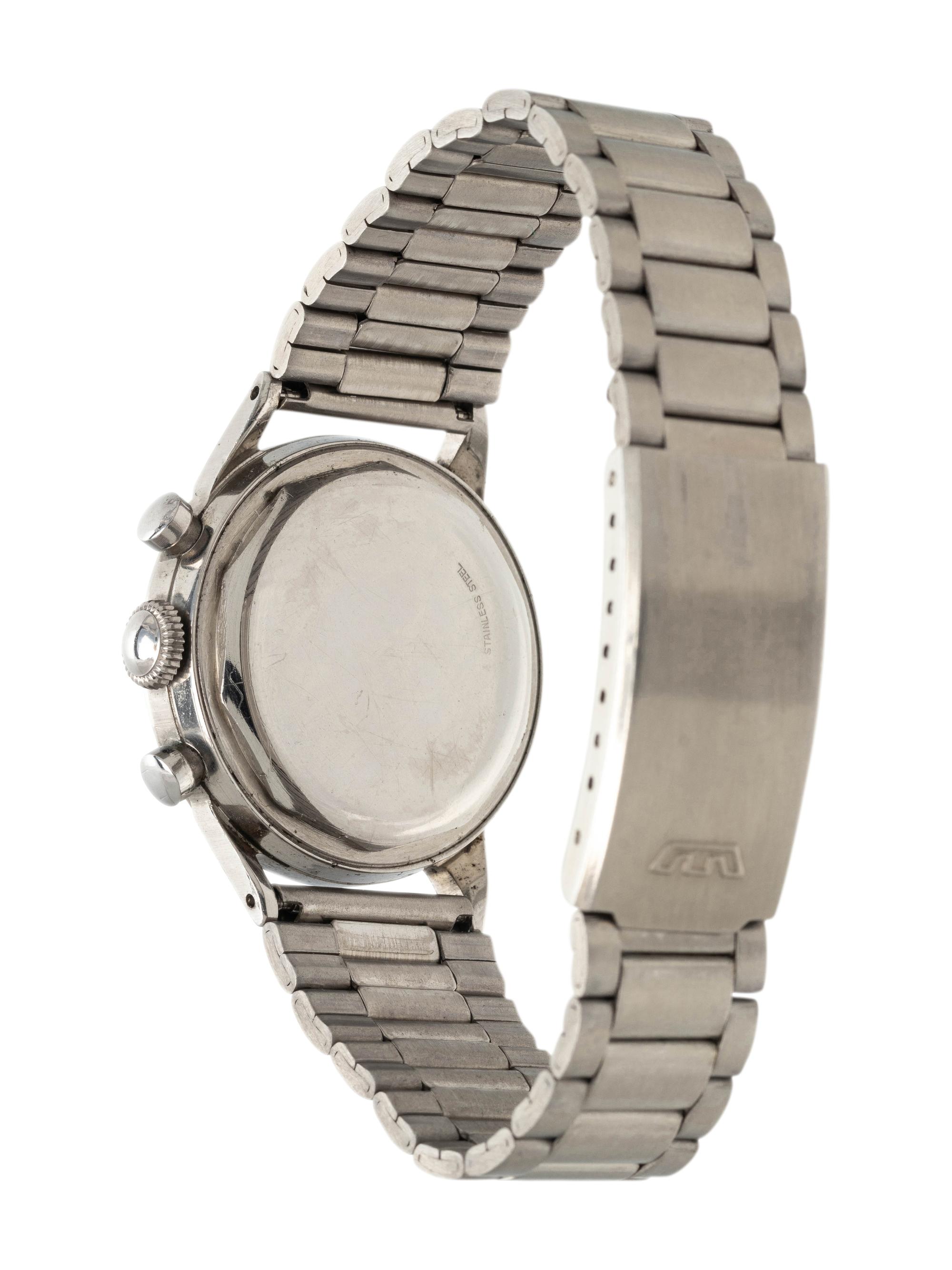 MOVADO, VINTAGE, STAINLESS STEEL CHRONOGRAPH WRISTWATCH