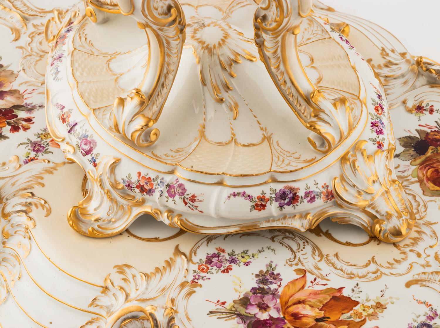 A Berlin (K.P.M.) Porcelain Table Centerpiece
