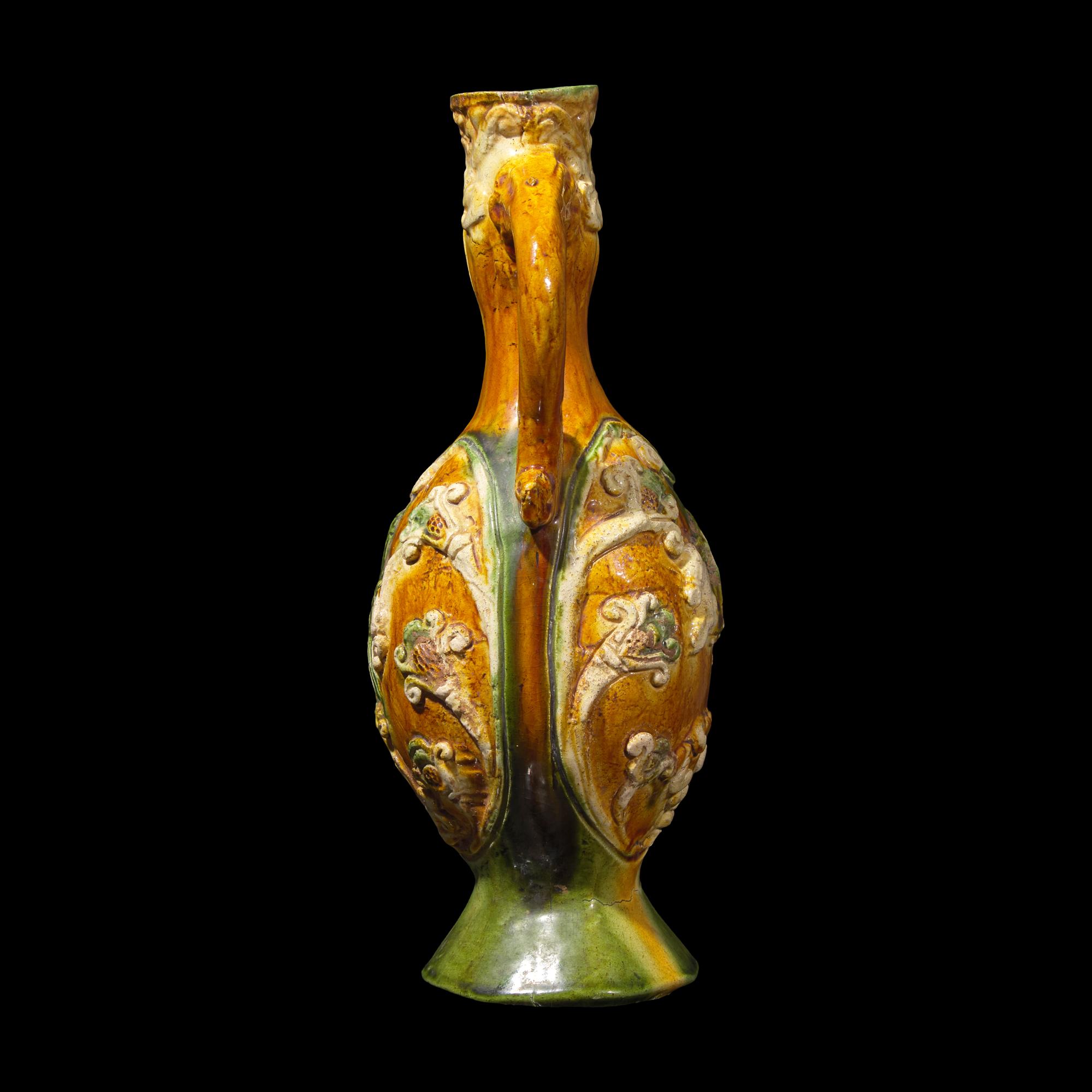 A Chinese Tang -Style Sancai Glazed Phoenix-Head Ewer 三彩鳳首壺