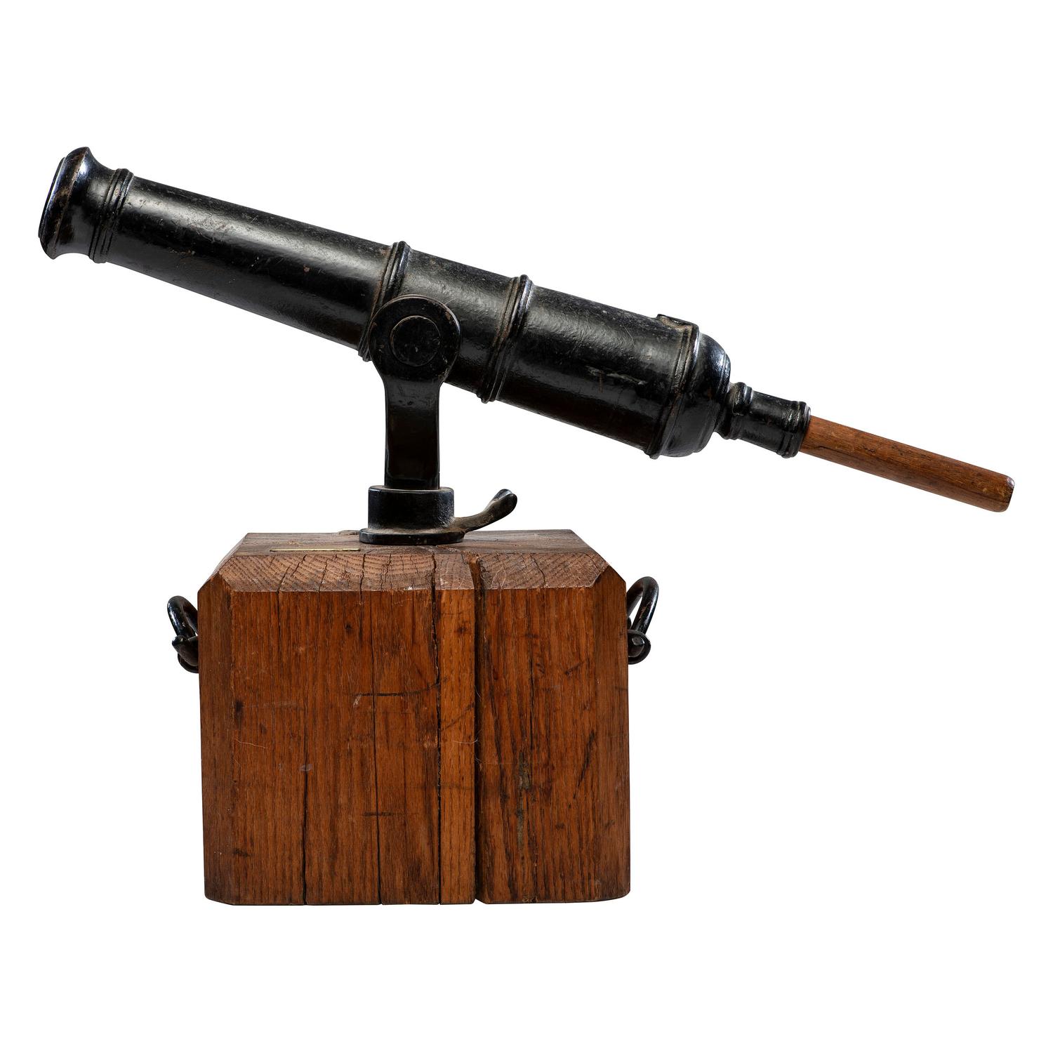 Cooks Arsenal Works Swivel Gun with Wood Block Mount