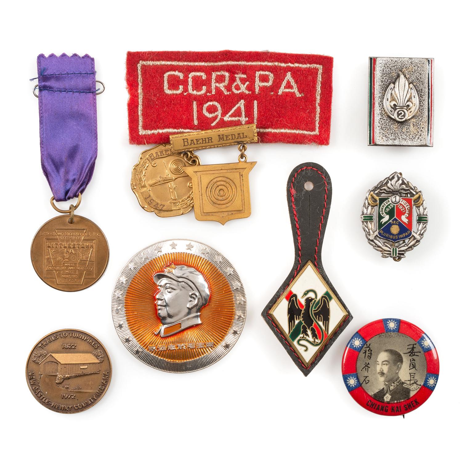 [MILITARIA]. Collection of over 75 late 19th-early 20th century medals, pinbacks, and souvenirs, with books and Civil War ephemera, including: