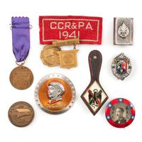 [MILITARIA]. Collection of over 75 late 19th-early 20th century medals, pinbacks, and souvenirs, with books and Civil War ephemera, including: