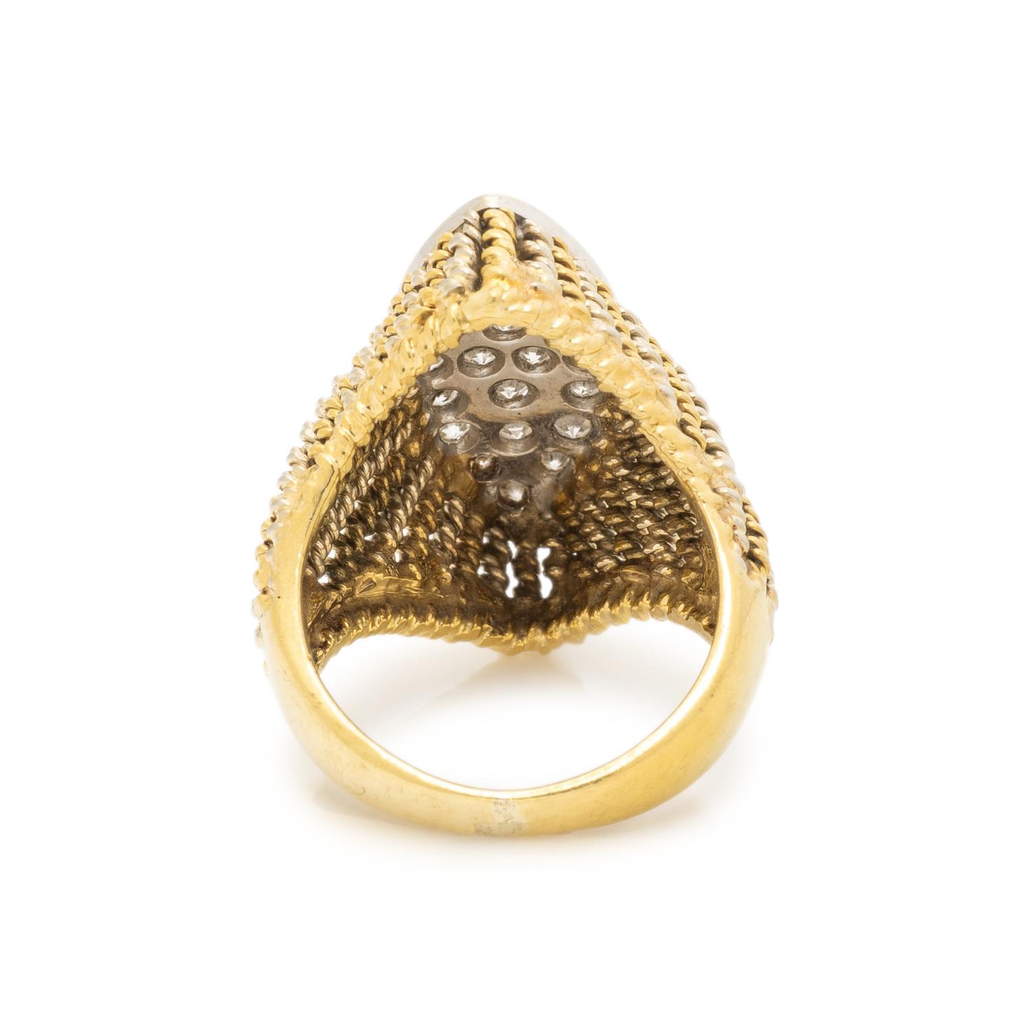 BICOLOR GOLD AND DIAMOND RING
