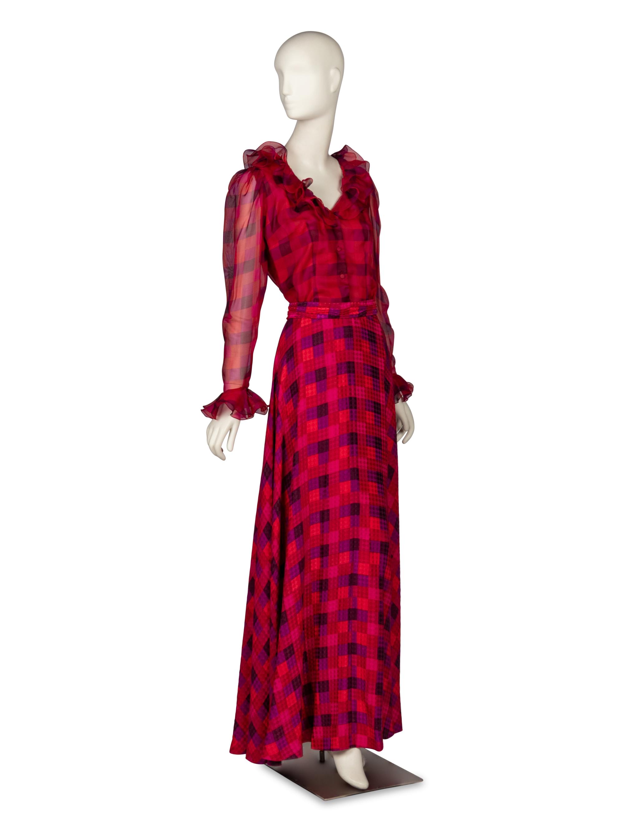 Sybil Connolly, Silk Ensemble