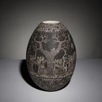 Hector Javier Martinez Mendez and Gabriela Perez de Martinez (Mata Ortiz, 20th century) — Black-on-Cream Sgraffito Pottery Jar, Remembering Artist Past - Night