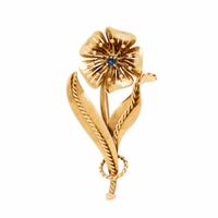 Sapphire and Yellow Gold Flower Brooch