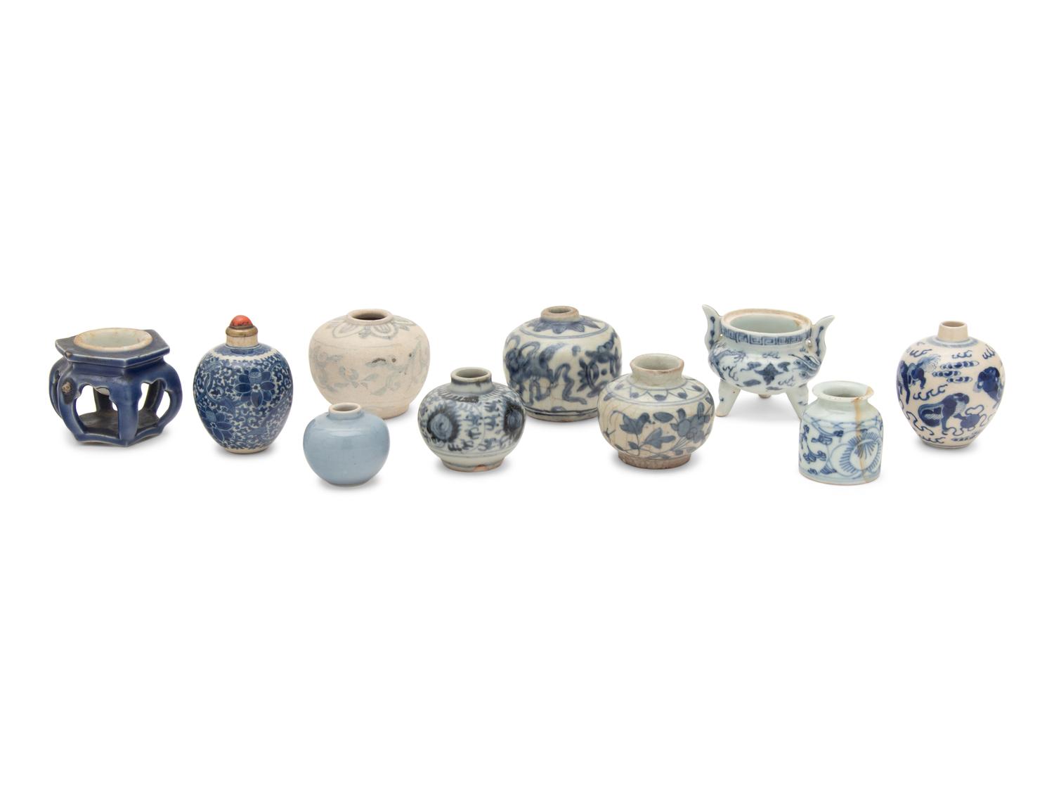 10 Chinese Blue and White Porcelain Articles