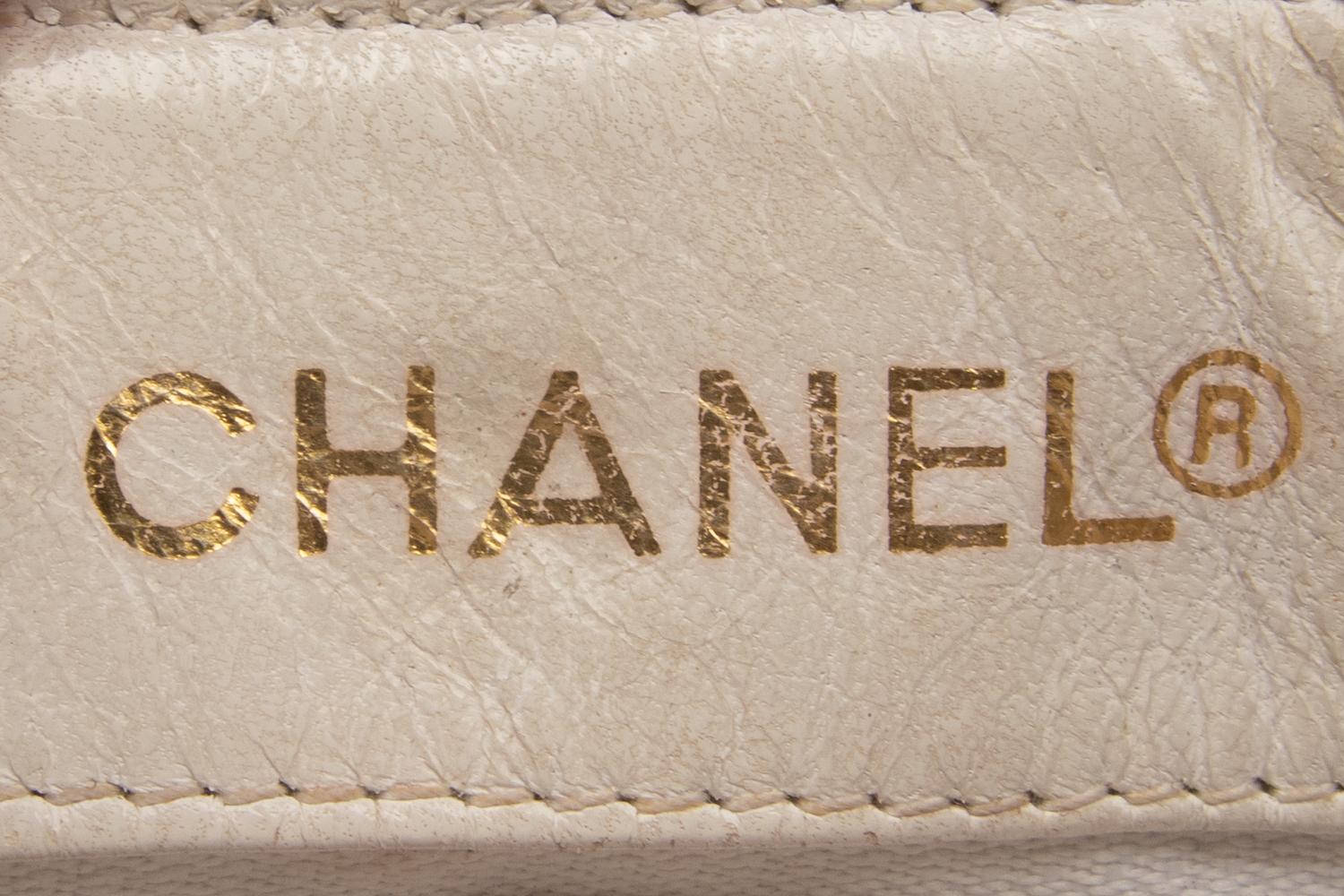 Two Chanel Shoulder Bags, Late 20th Century