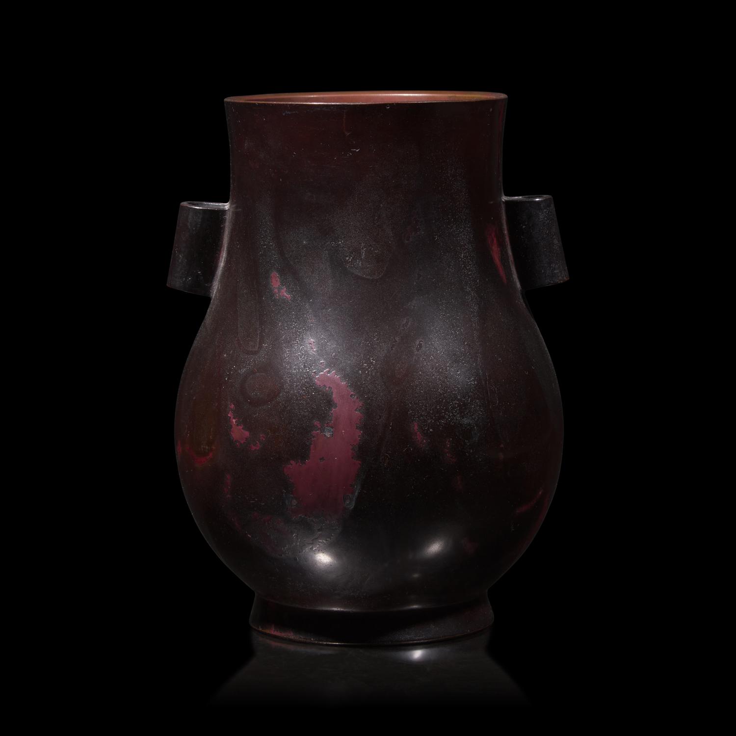 A Japanese Bronze 'Foxes' Vase, Taisho/Showa Period