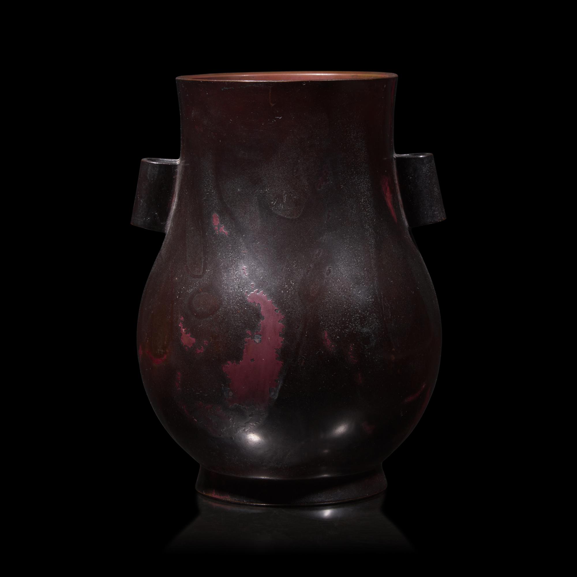 A Japanese Bronze 'Foxes' Vase, Taisho/Showa Period