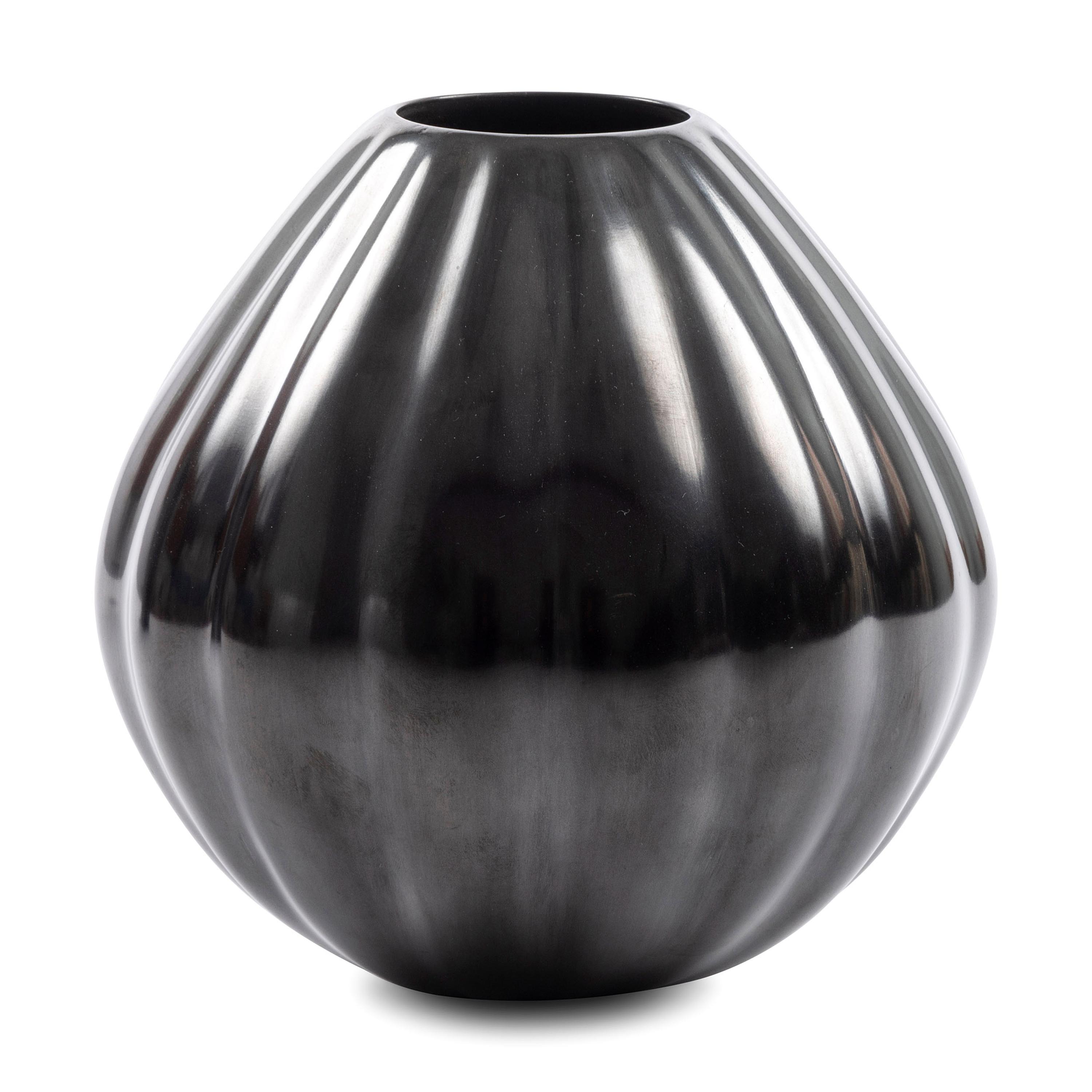 Mata Ortiz Melon Pottery Jar