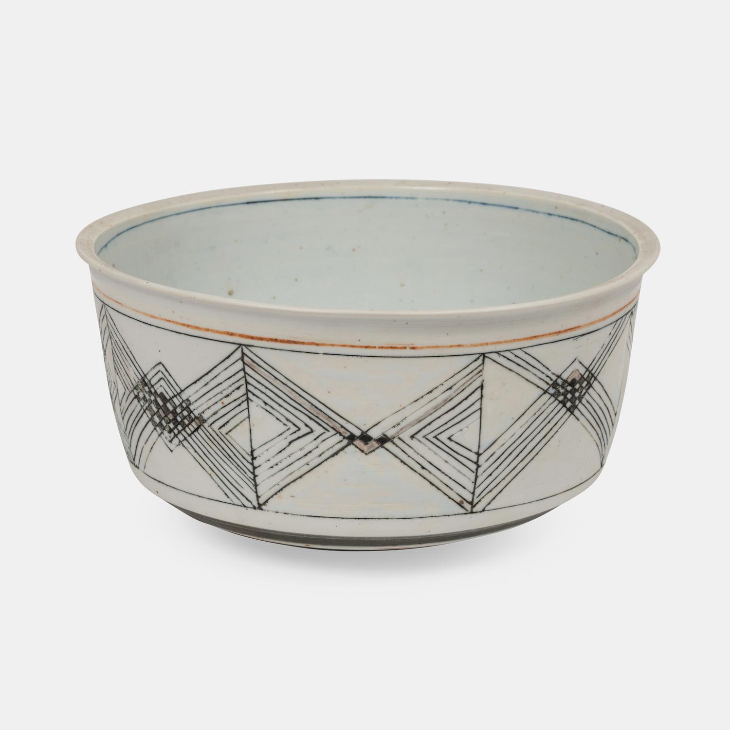 Bowl, 1980