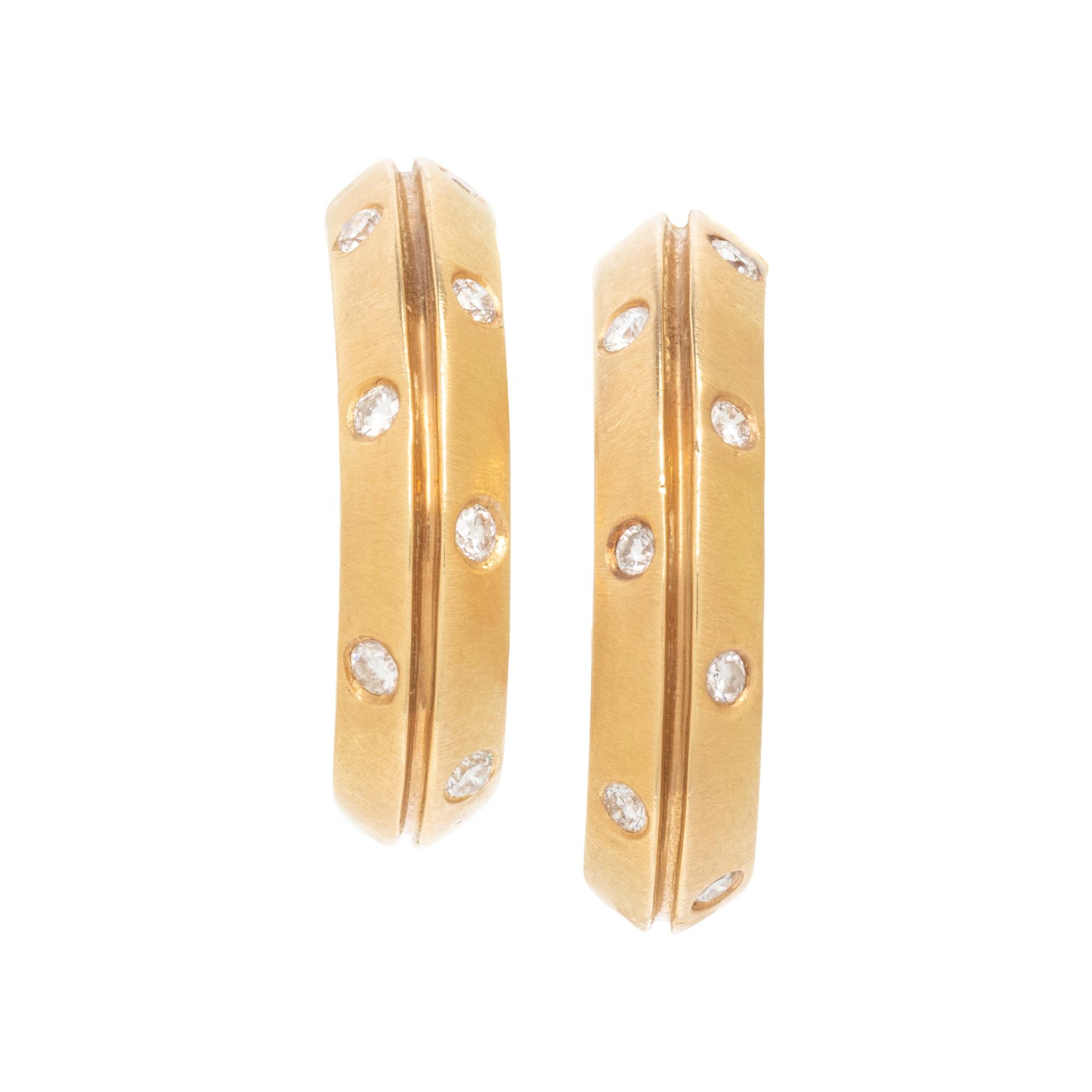 YELLOW GOLD AND DIAMOND HALF-HOOP EARCLIPS