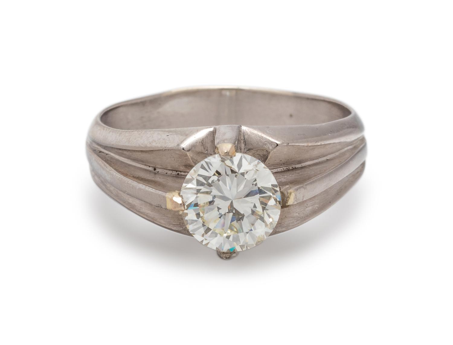 DIAMOND RING