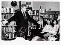 (NATIONAL ENQUIRER; CLINTON, BILL) 5 photos, with credit to Ron Gallela and Wide World Photos.