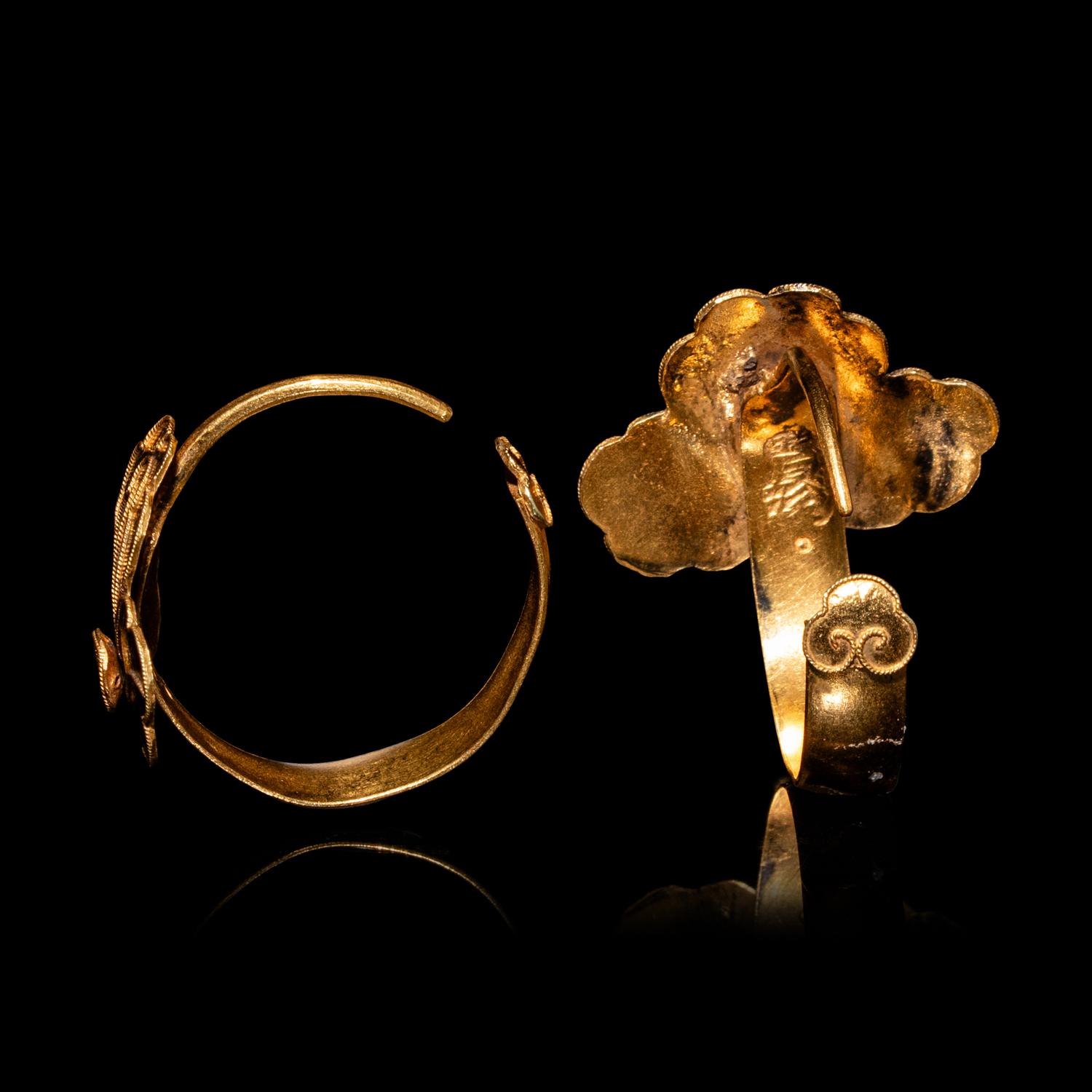 A Pair of Chinese Gold 'Peony' Earrings, Erqian, Qing Dynasty 清 金牡丹紋耳鉗一對
