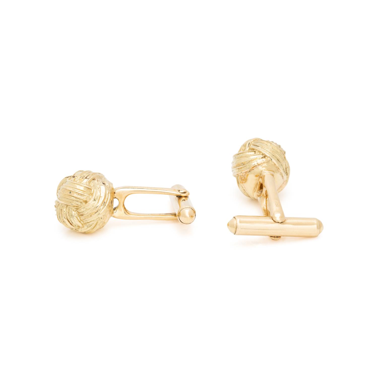 YELLOW GOLD KNOT MOTIF CUFFLINKS
