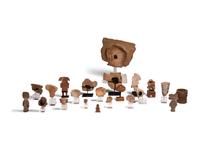 Twenty-Two Teotihuacán and Veracruz Terracotta Figures
