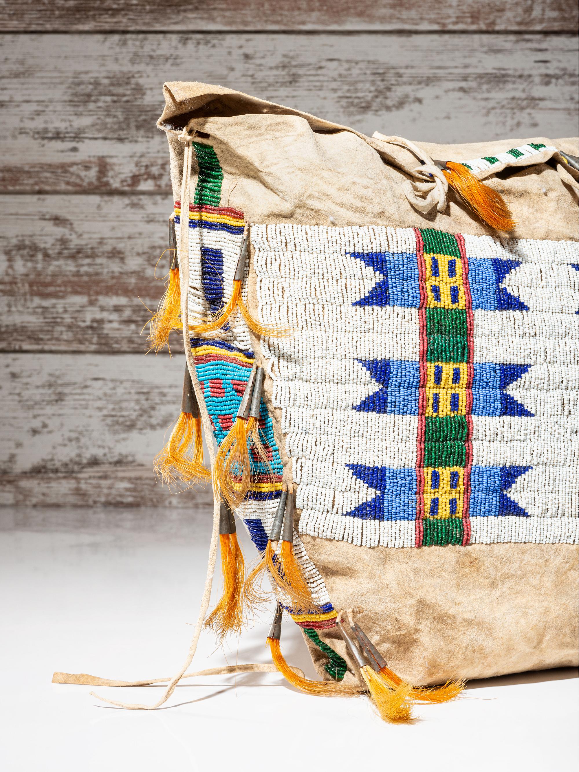 Sioux Beaded Hide Possible Bag