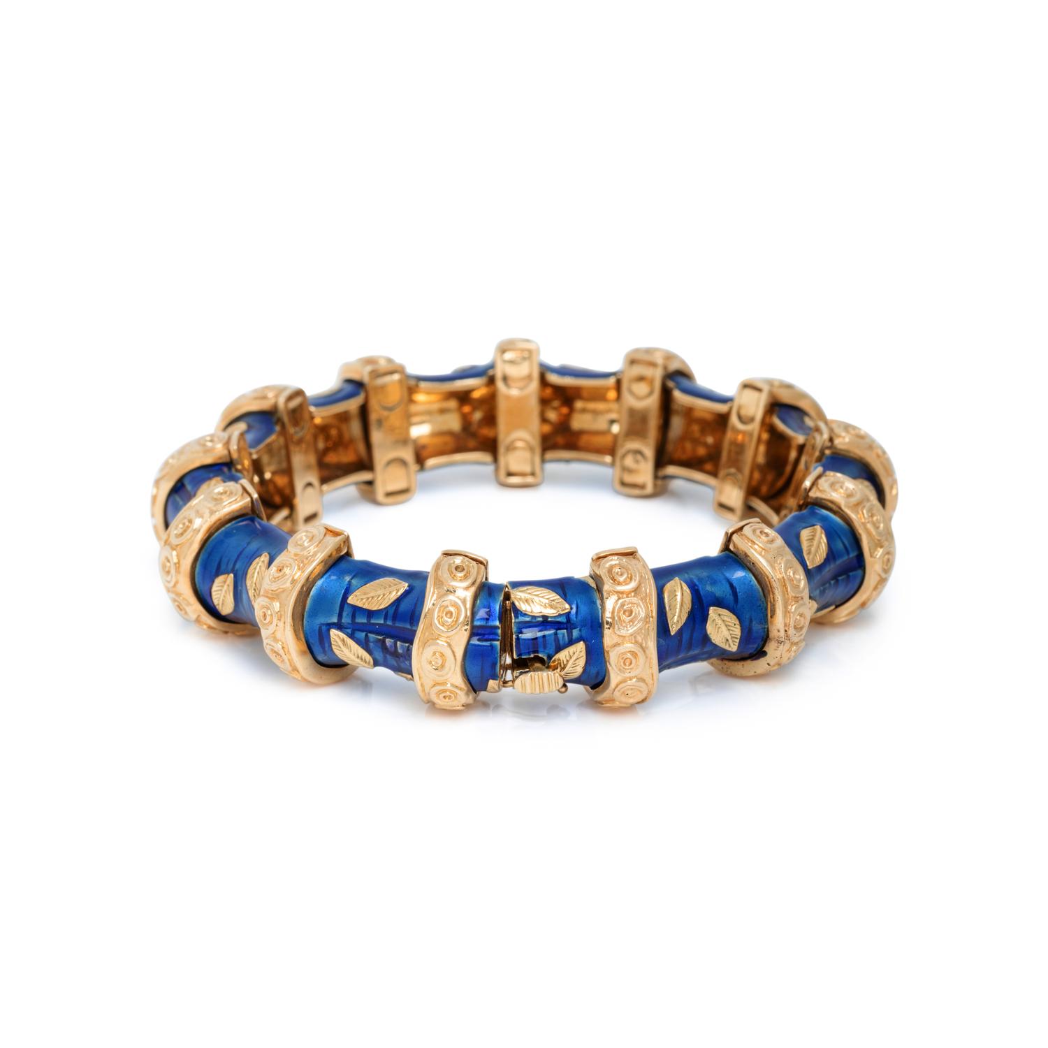 VAN CLEEF & ARPELS, YELLOW GOLD AND ENAMEL BRACELET