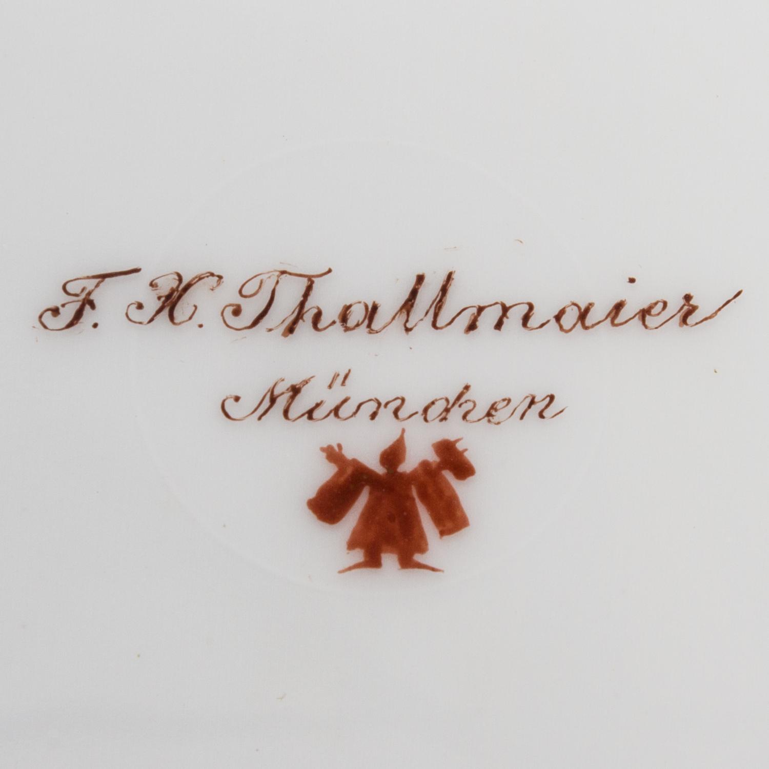 A Bavarian Porcelain Cabinet Plate Diameter 9 3/4 inches. — FRANZ XAVER THALLMAIER, LATE 19TH/EARLY 20TH CENTURY