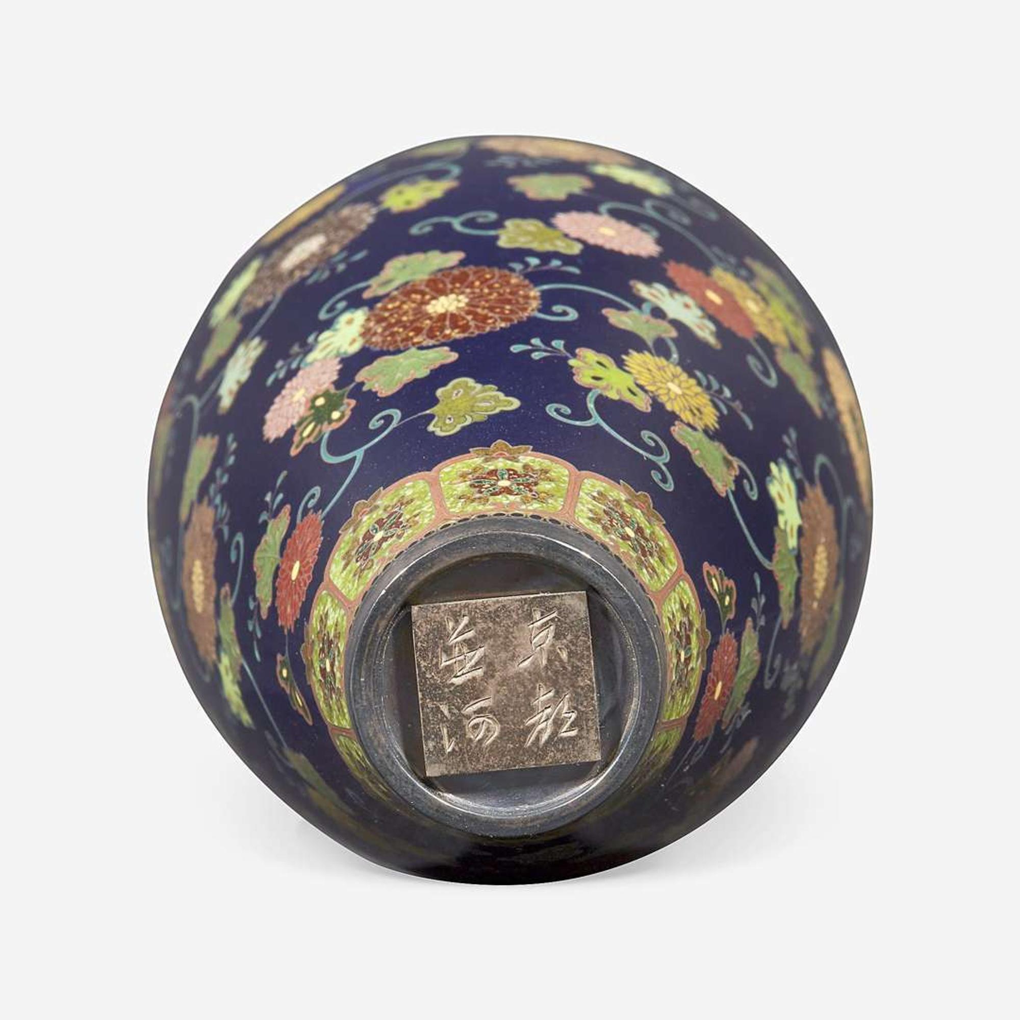 A fine Japanese cloisonné cabinet vase on wood stand, Namikawa Yasuyuki Meiji period