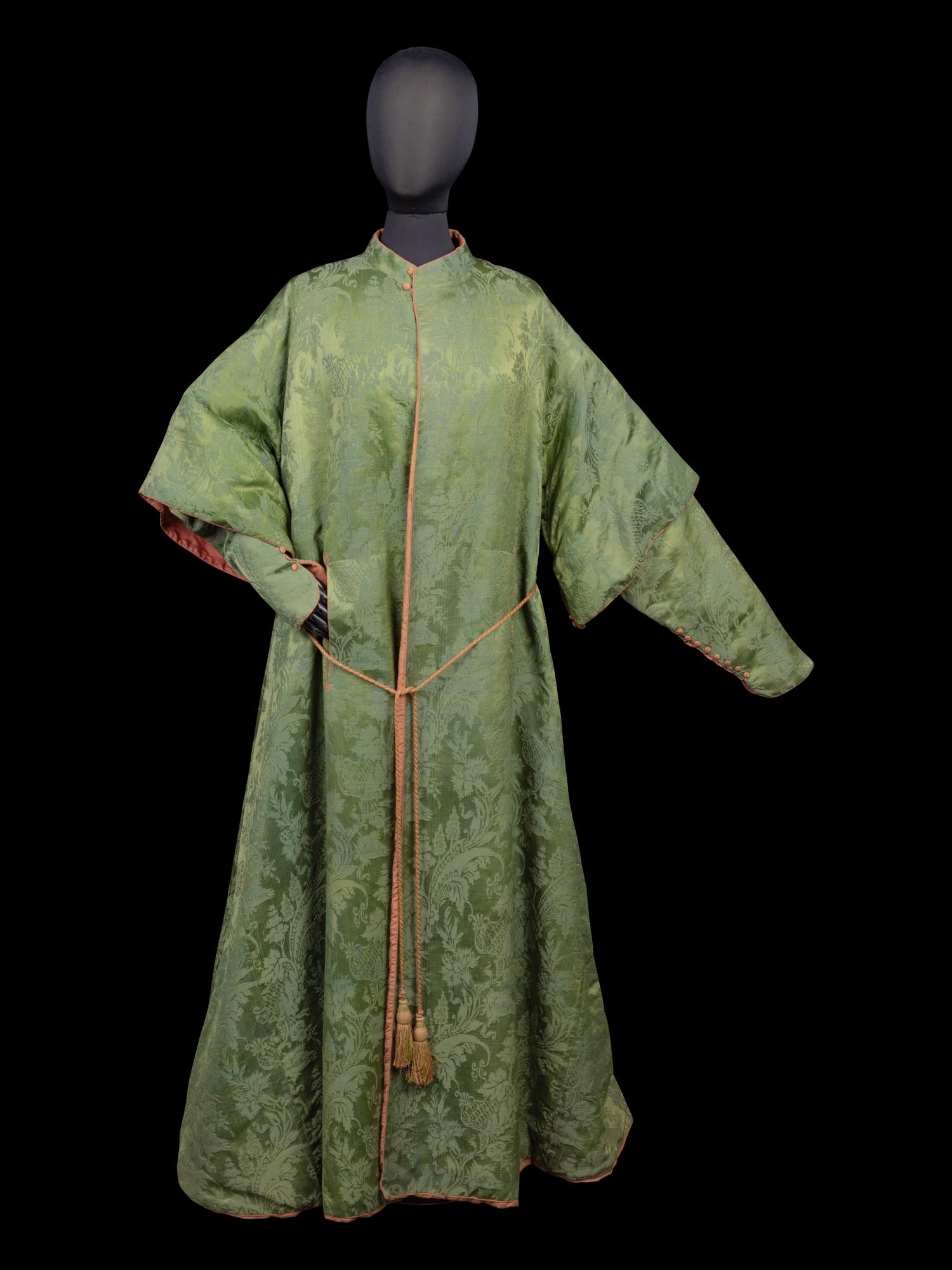Victorian Quilted Dressing Gown, 1850-70s
