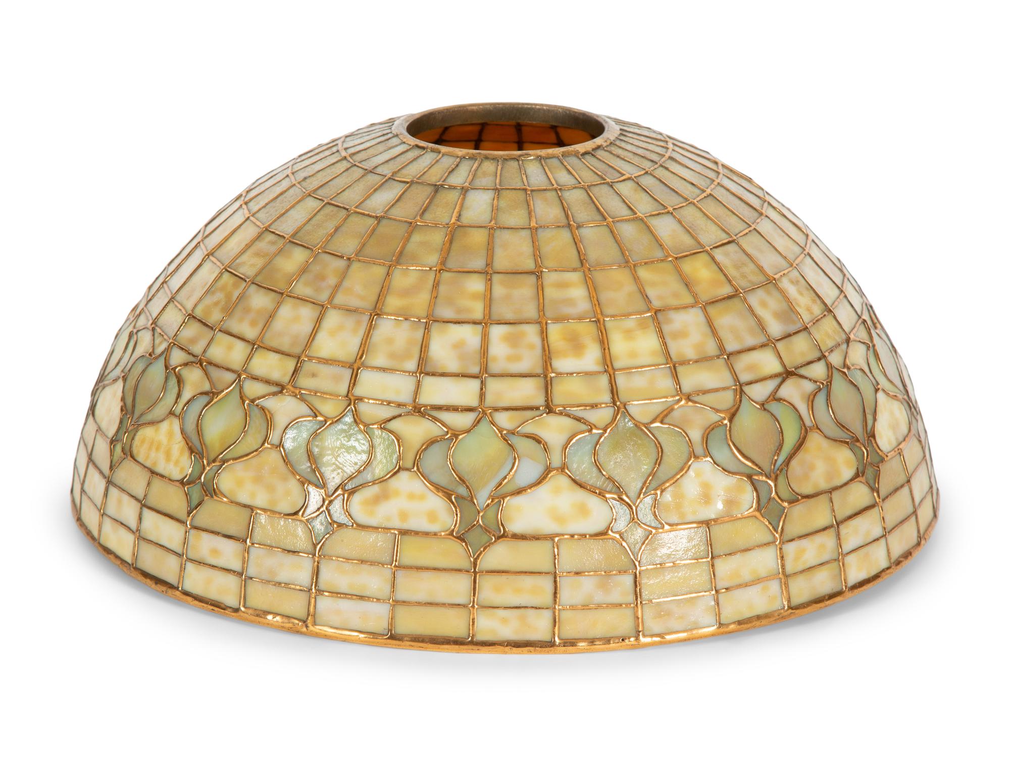 A Tiffany Studios 'Pomegranate' Shade