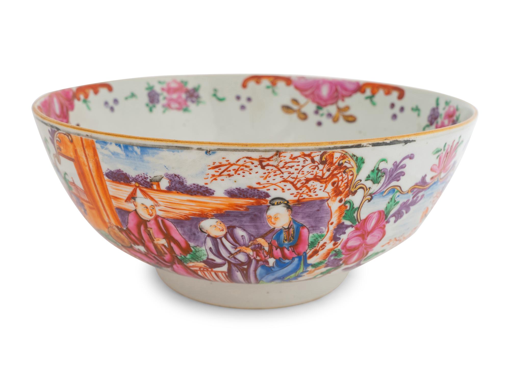 A Chinese Export Rose Canton Porcelain Bowl — 18TH/19TH CENTURY