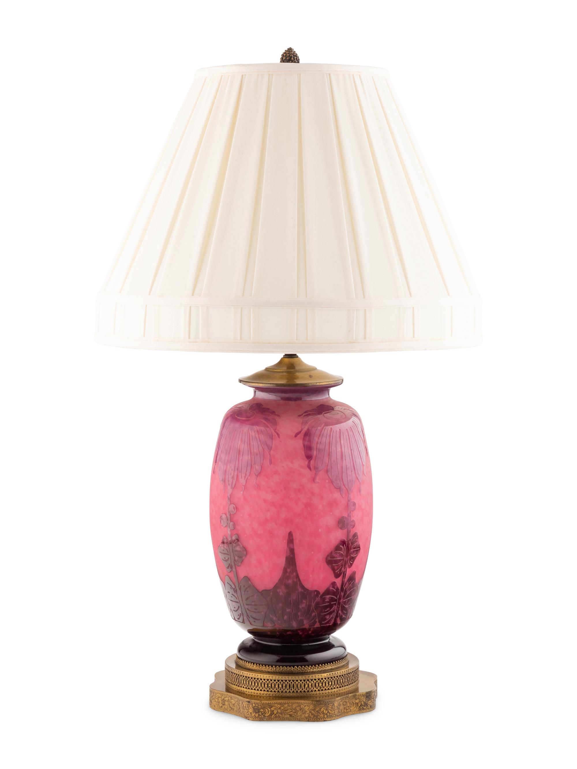 A Le Verre Français Glass Vase