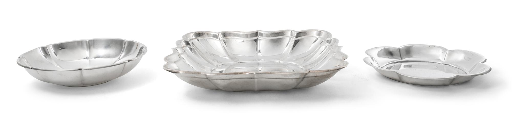 Three American Silver Bowls, Various Makers, comprising a lobed circular bowl, Concord Silver Co., Concord, NH; a circular bowl in the