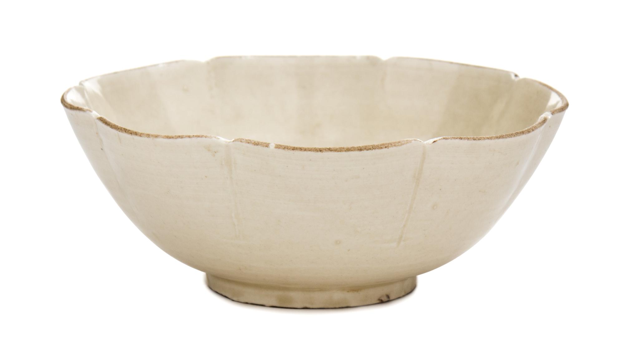 A Ding White Glazed Porcelain Petal-Rimed Bowl — NORTHEN SONG/JIN DYNASTY