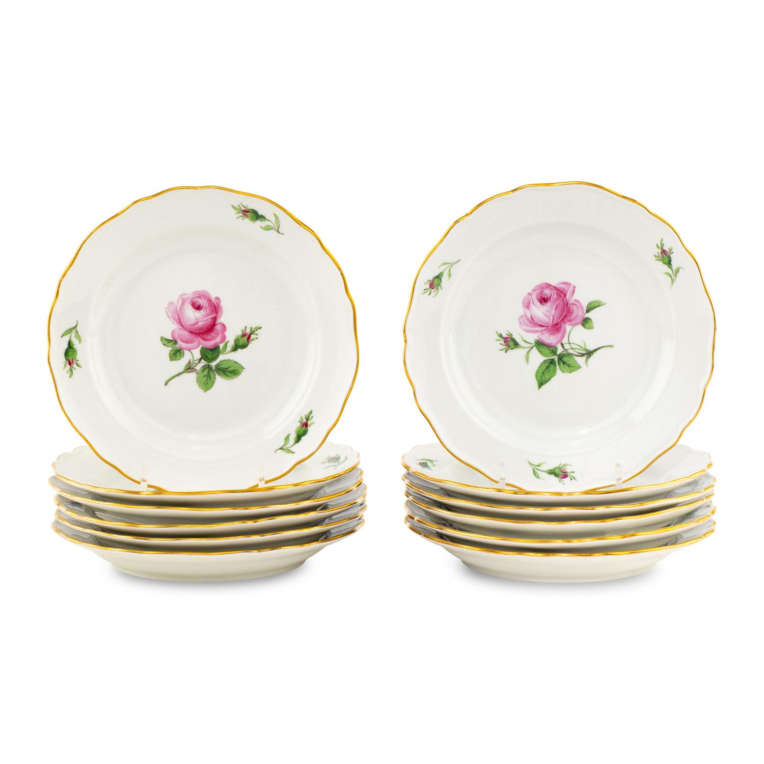 A Set of Twelve Meissen Porcelain Bread Plates