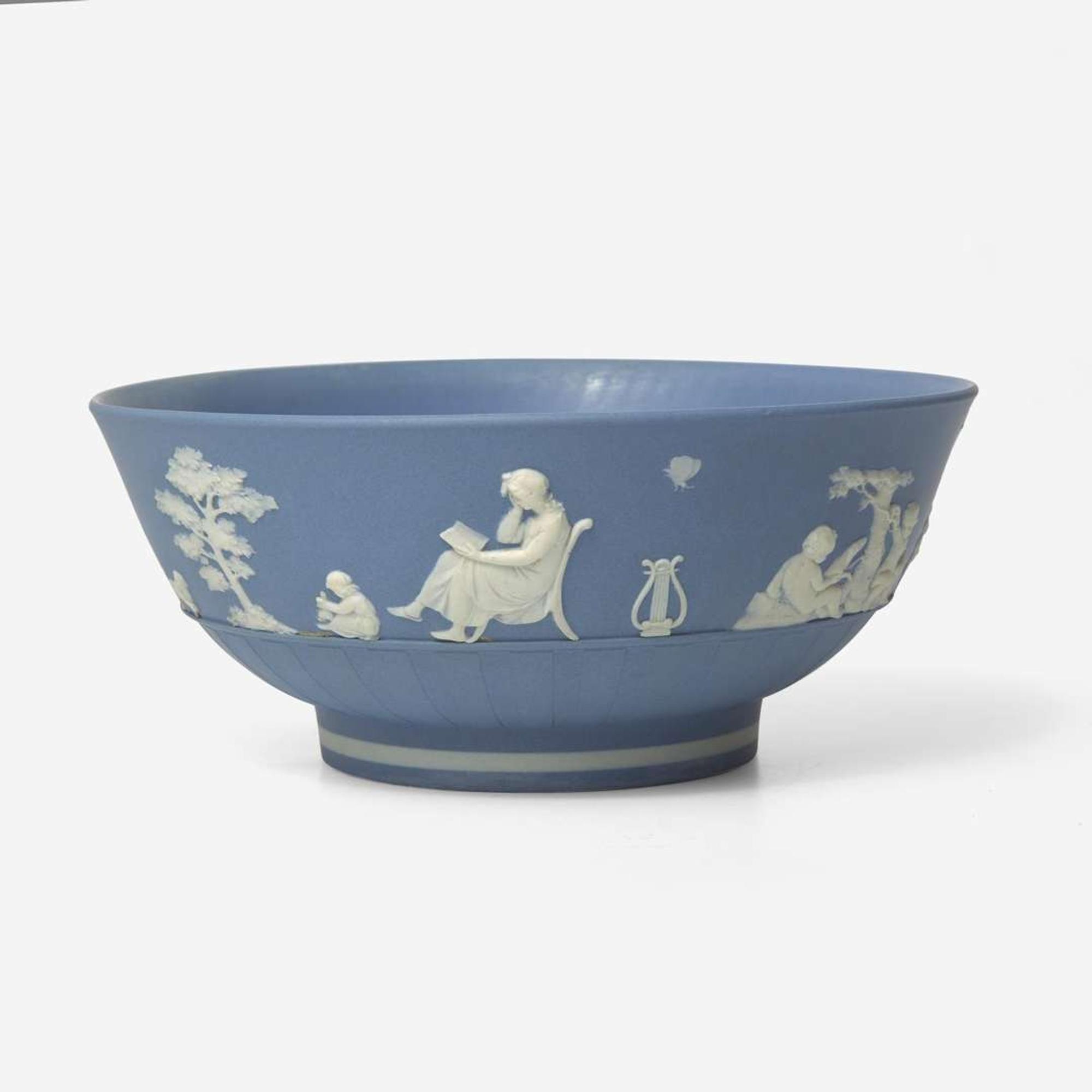 A Wedgwood Solid Blue Jasperware Bowl UK, 1780s