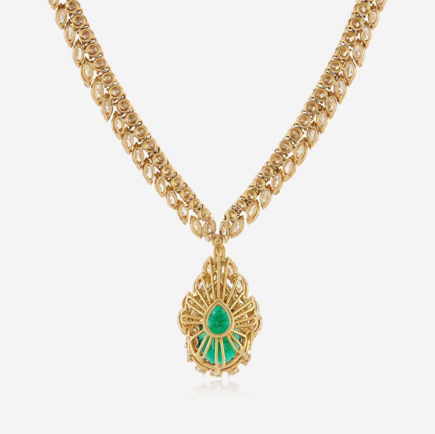 An emerald, diamond, and gold necklace