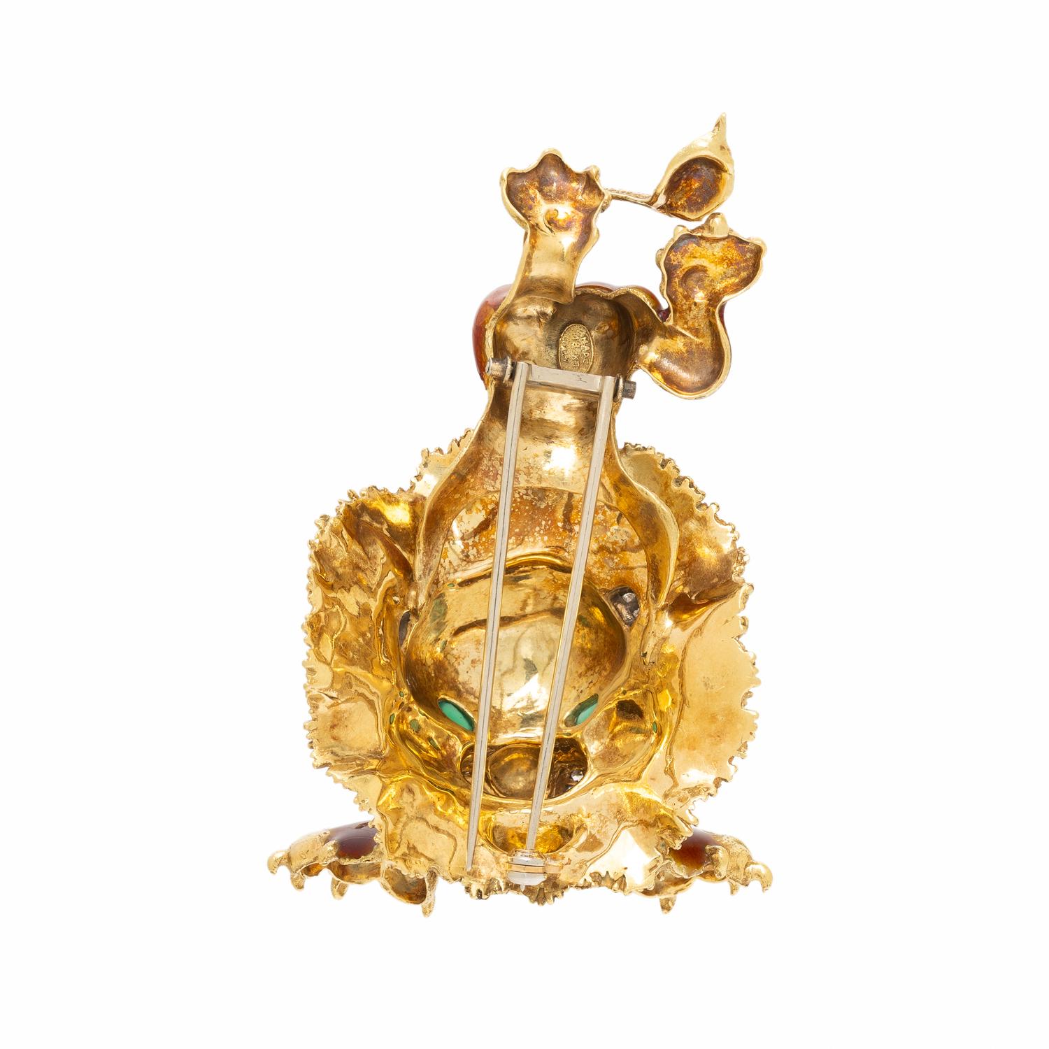 YELLOW GOLD, DIAMOND, AND ENAMEL LION BROOCH