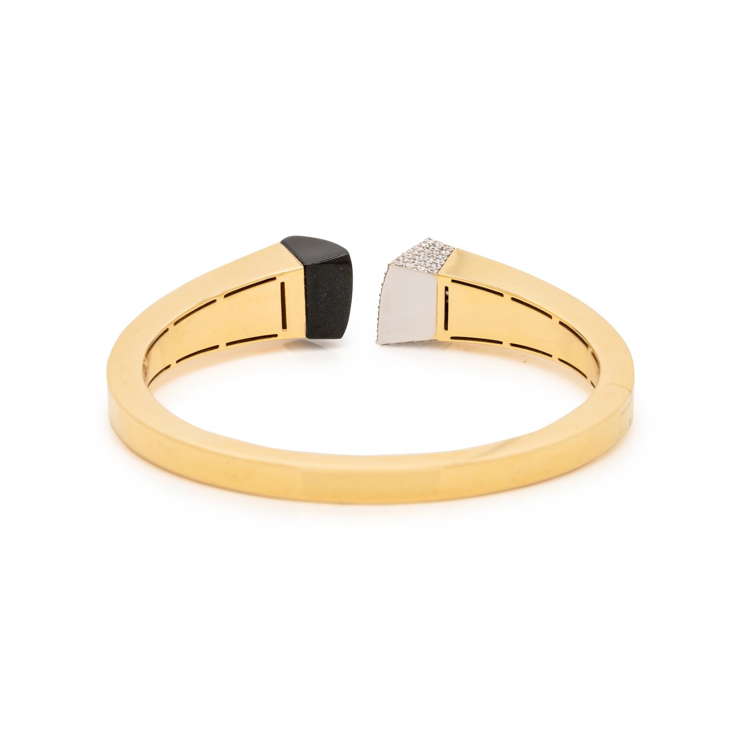 ROBERTO COIN, DIAMOND AND BLACK JADE 'SAUVAGE PRIVÉ' BANGLE BRACELET