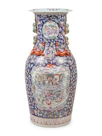 A Chinese Enameled Porcelain Vase