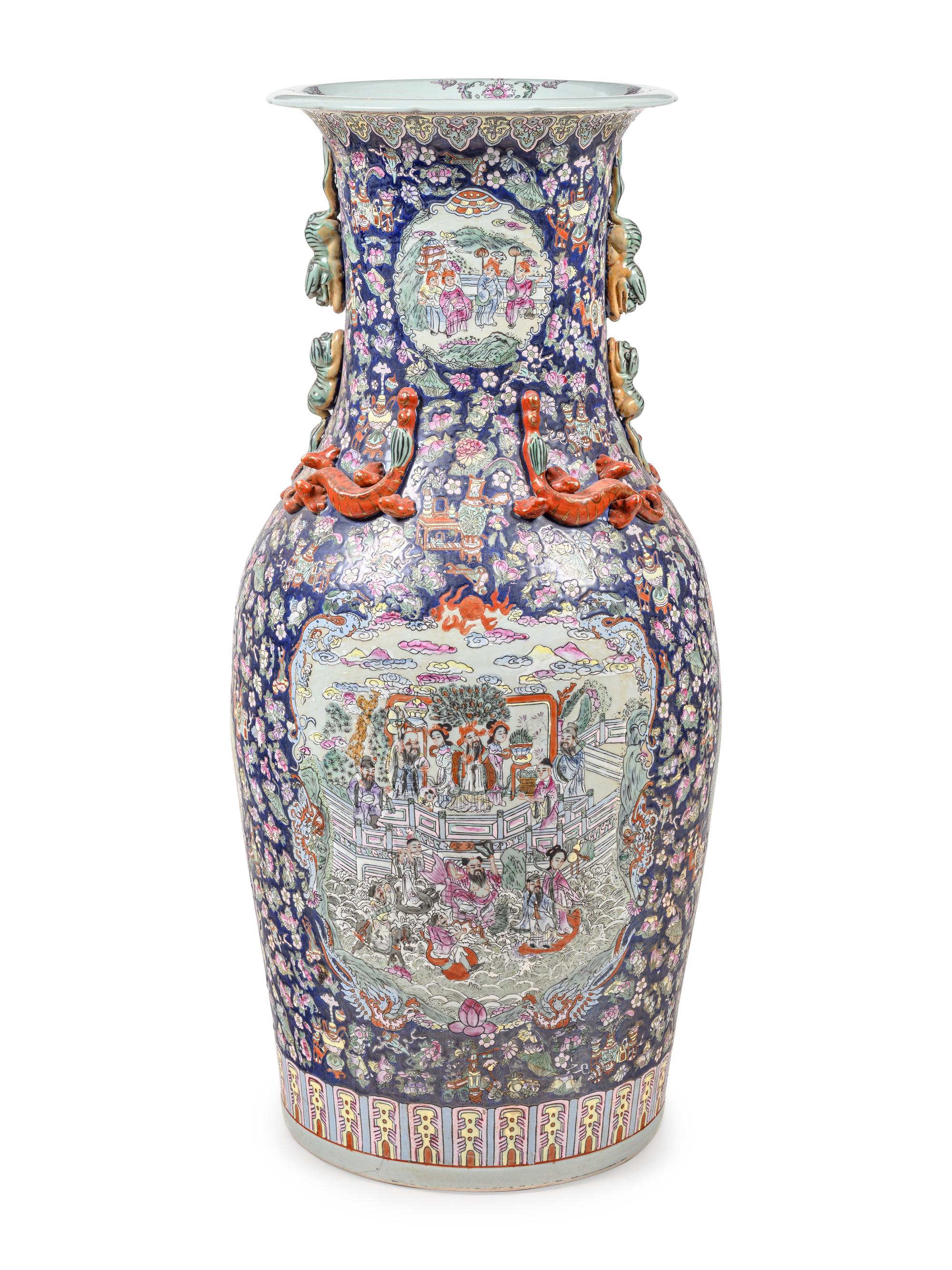 A Chinese Enameled Porcelain Vase