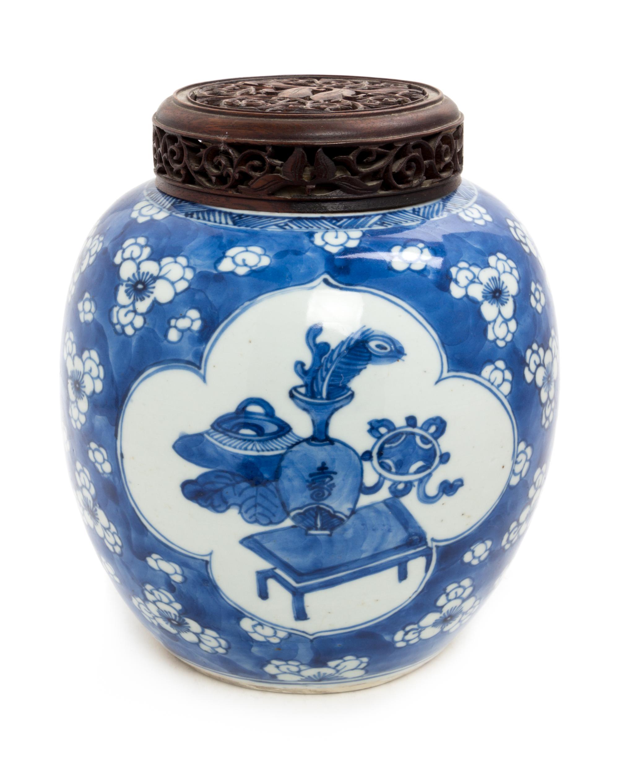 A Blue and White Porcelain Ginger Jar Height 8 inches. — 19TH CENTURY