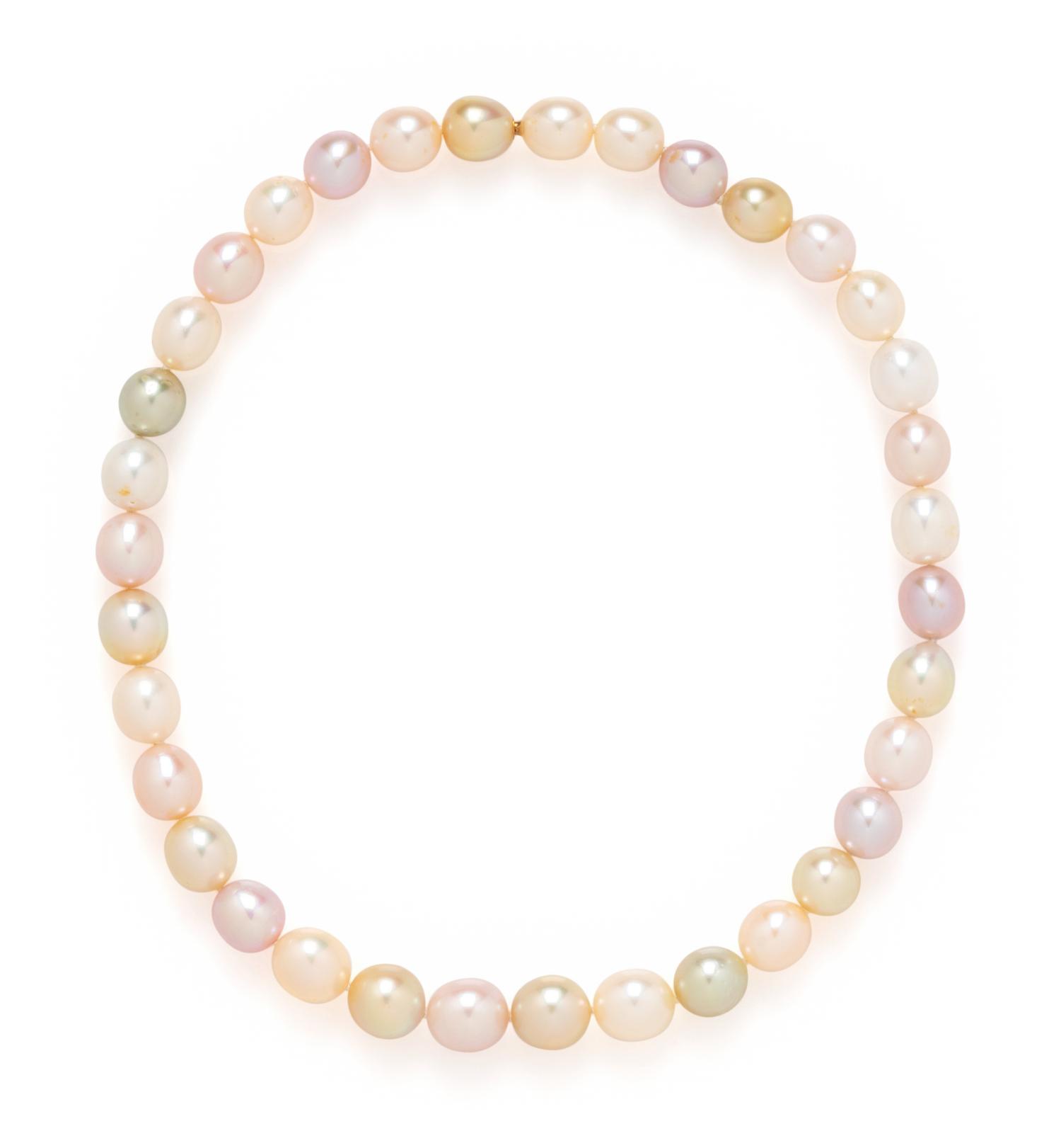 CULTURED PEARL NECKLACE