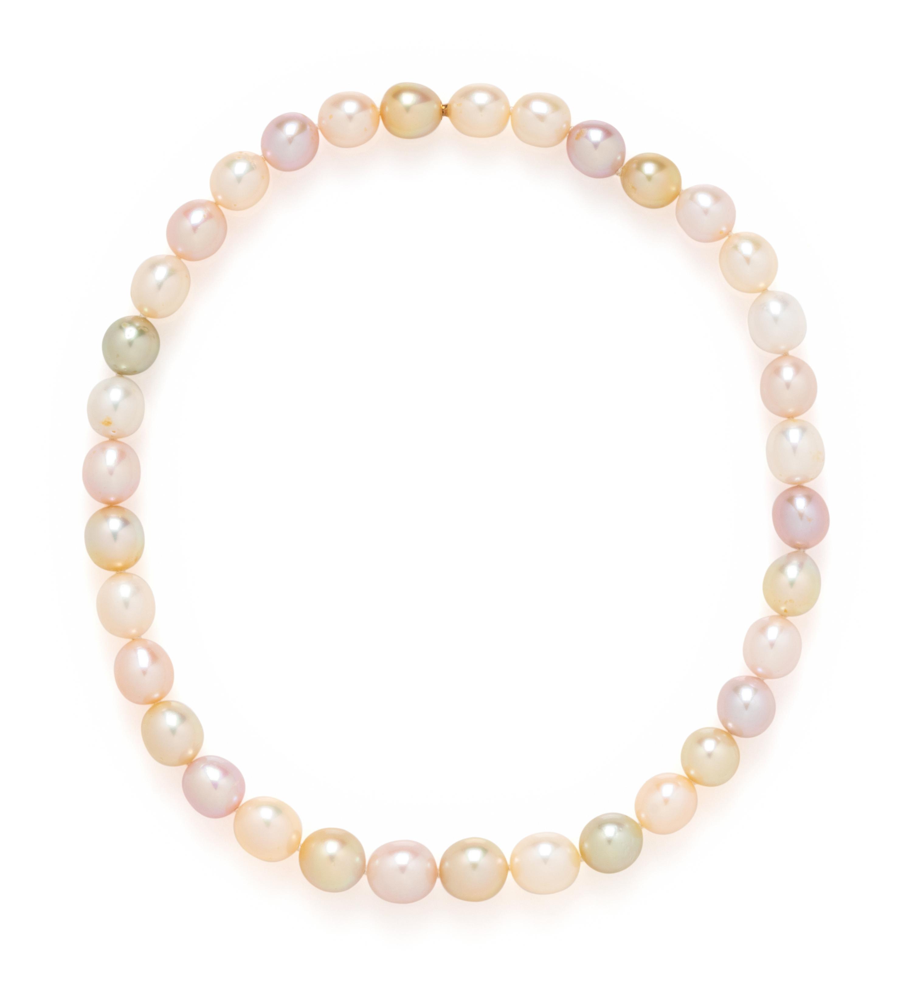 CULTURED PEARL NECKLACE