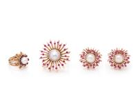 COLLECTION OF CULTURED PEARL, PINK SAPPHIRE AND RUBY JEWELRY