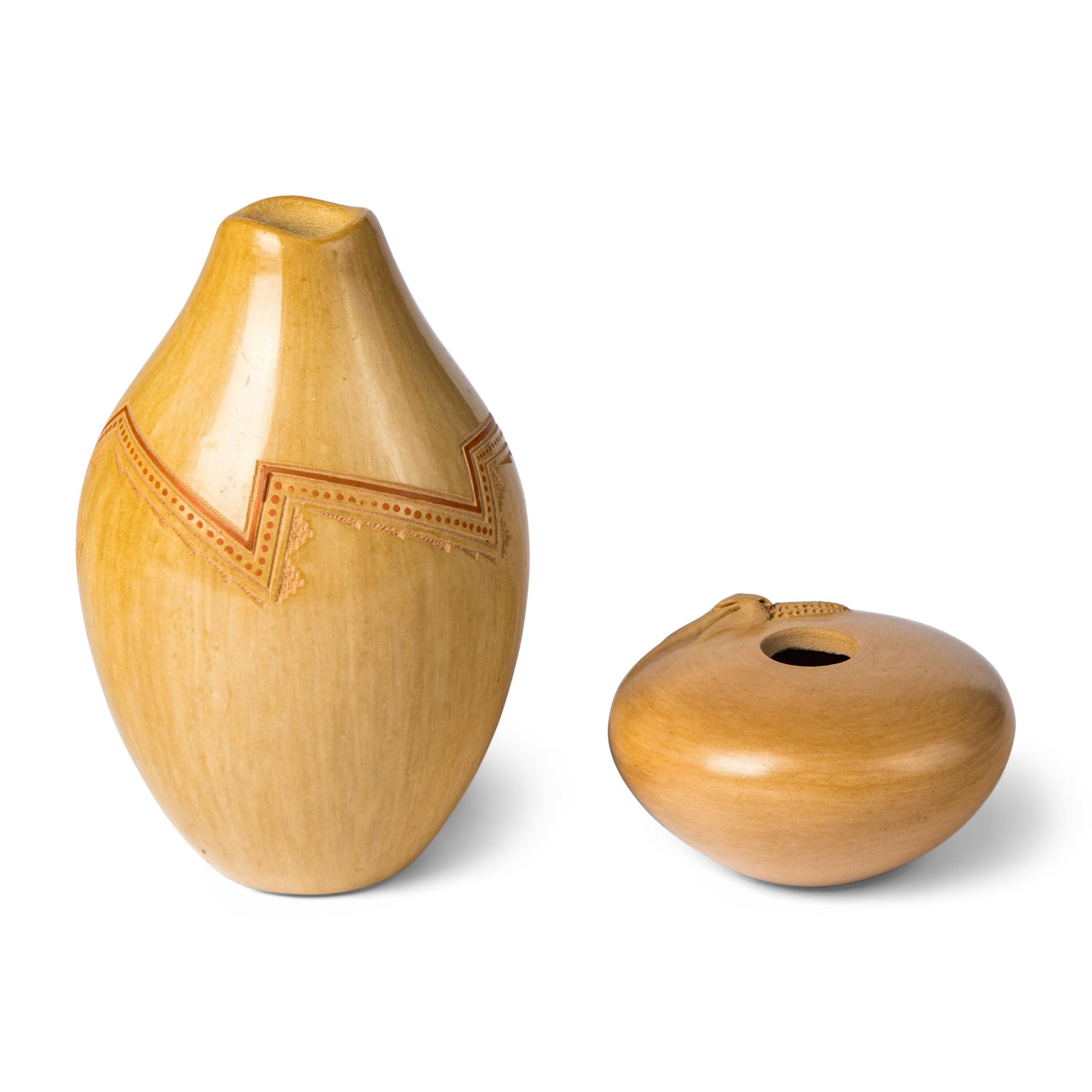 Iris Youvella Nampeyo AND Glendora Fragua (Hopi, 1944-2018 / Jemez, b. 1958)) — Miniature Pottery